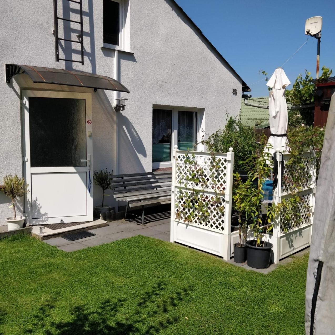 Gaestehaus Am Teich Raben Steinfeld ภายนอก รูปภาพ